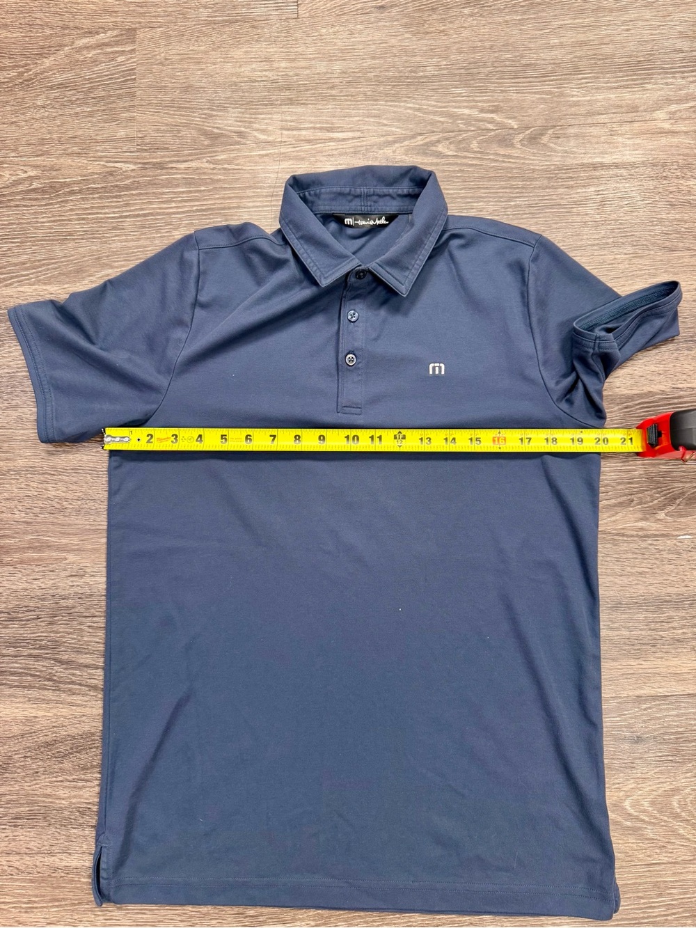 TravisMathew Polo Shirt Mens Medium Navy Blue Golf Casual Performance Logo - Picture 5 of 6